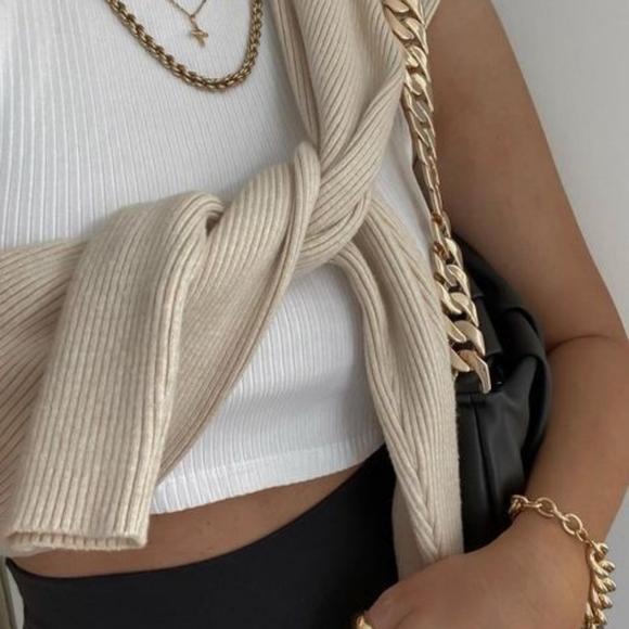 Meet your Posher, Vy - Picture 1 of 1